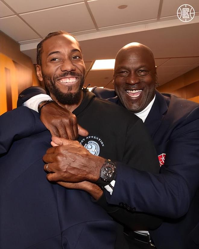 广东男篮末节逆转浙江（广东男篮末节翻盘浙江队）