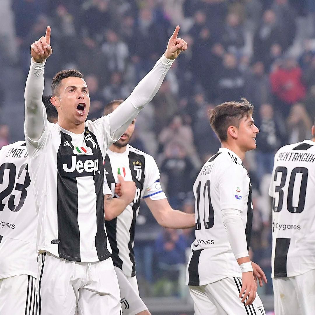 埃斯特旺经纪人：我们连续4年和巴萨谈转会，但对方财政困难（埃斯特旺经纪人：与巴萨四年洽谈转会受阻，因其财务吃紧）