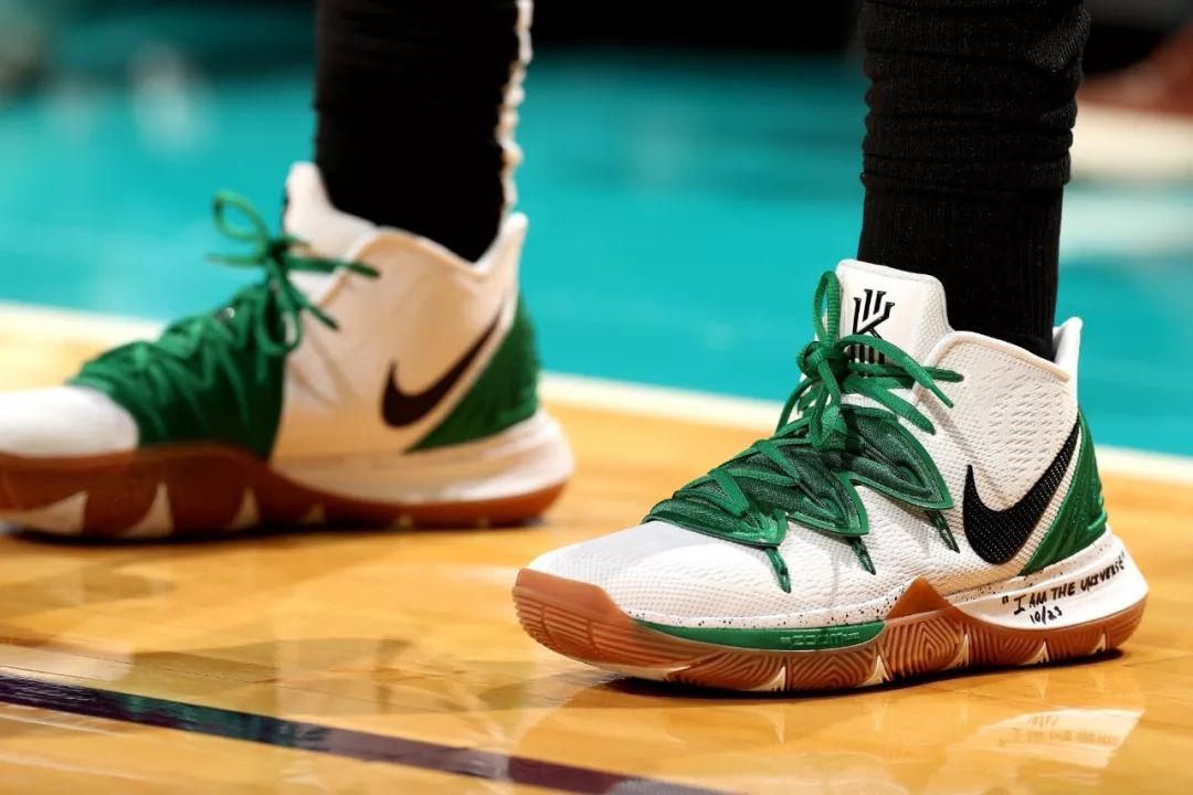 水晶宫官方：29岁霍尔丁离队；加盟2年仅代表球队出场1次（水晶宫官宣：29岁霍尔丁离队，效力两年仅出场一次）