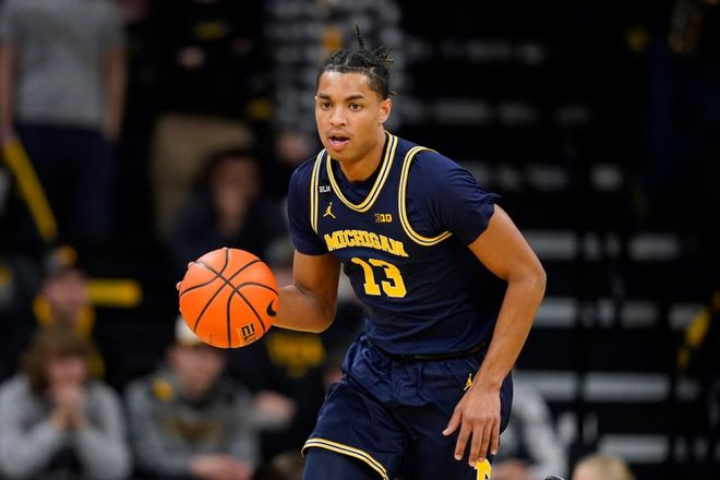 德转评年度最佳前锋：登贝莱、哈兰德、凯恩、姆巴佩入围（德转年度最佳前锋候选名单：姆巴佩、哈兰德、凯恩、登贝莱入选）