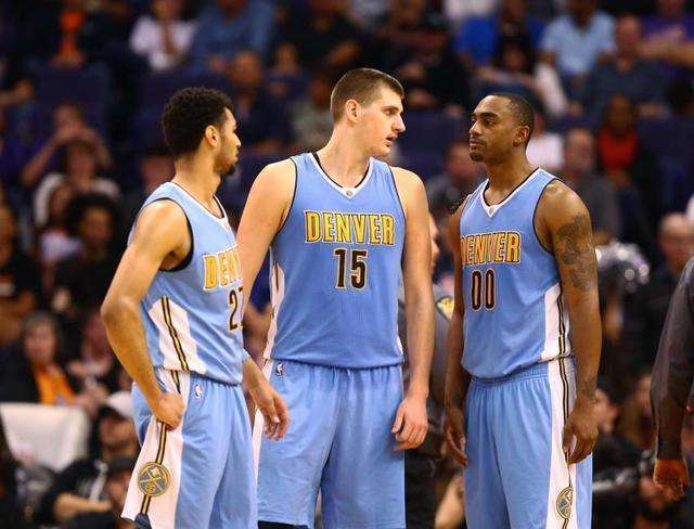 董健称球队首战CBA强队显不足，将努力提升水平（董健：首战遇CBA强队暴露短板，球队将全力提升水平）