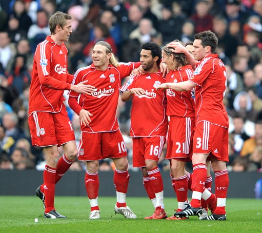 阿里纳斯谈保罗：打不动了就闭嘴，别老是讲些57年前的事（阿里纳斯炮轰保罗：打不动就少说话，别再翻57年前的旧账）